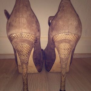 Ballet Brown Suede Platform Heels